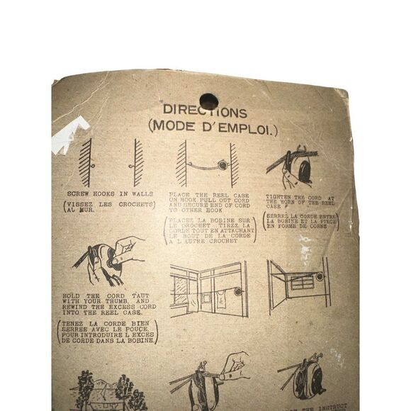 Vintage Kitchen / Camping Portable Clothesline Made in aging Kong - Picture 3 of 4